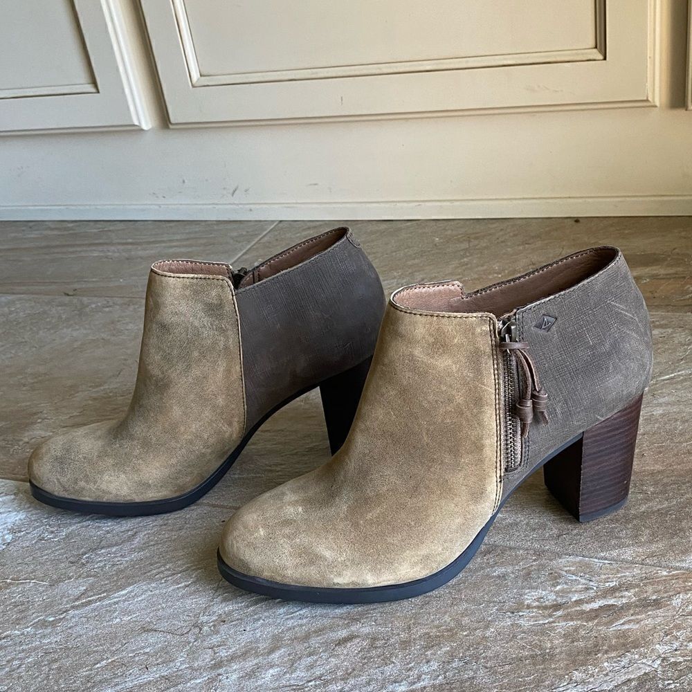 SPERRY Top-Sider Women's Brown Dasher Lille Ankle Bootie - Picture 6 of 13